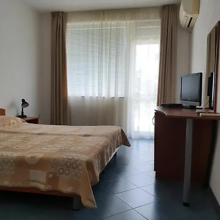 Family Maritime Hotel Ahtopol