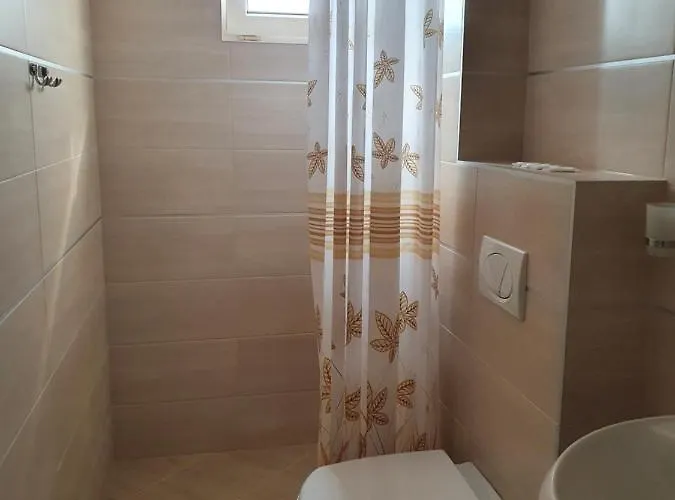 Family Maritime 阿赫托波尔