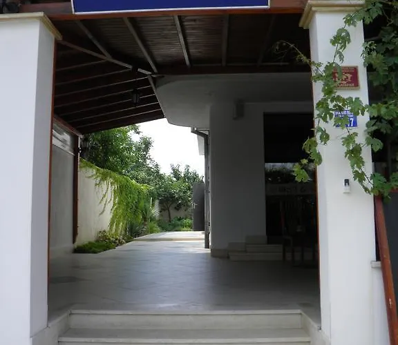 酒店 Family Maritime 阿赫托波尔